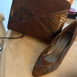 Naturalizer high heel shoes with matching crossbody handbag …sold as a set